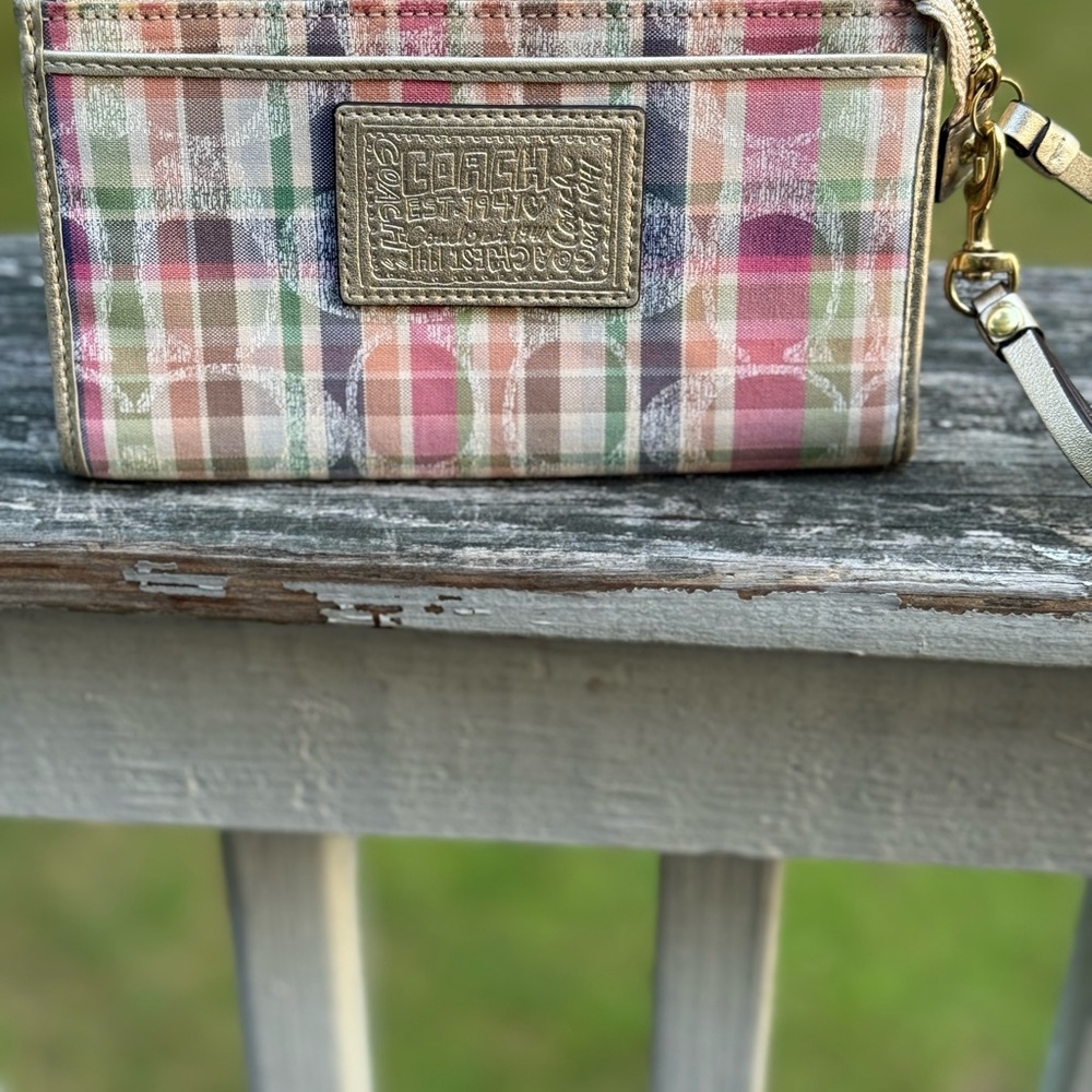 COACH POPPY MADRAS MULTICOLOR WALLET WRISTLET - Picture 4 of 7